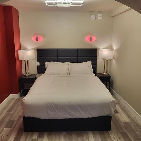 Red Fox Inn And Suites Waverly Esterno foto