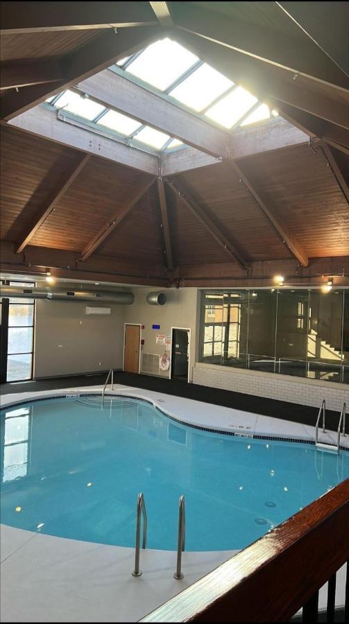 Red Fox Inn And Suites Waverly Esterno foto